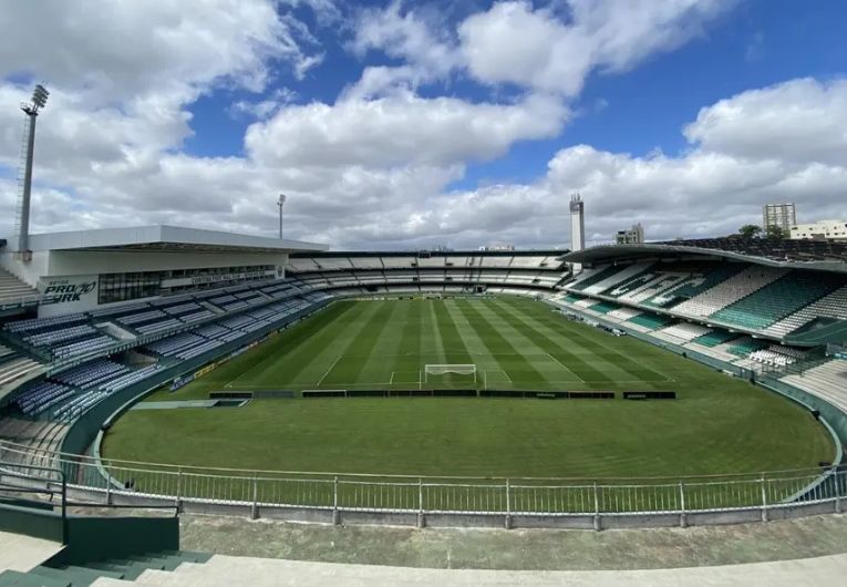 imagem da materia: Coritiba x Bragantino: onde assistir e escalações