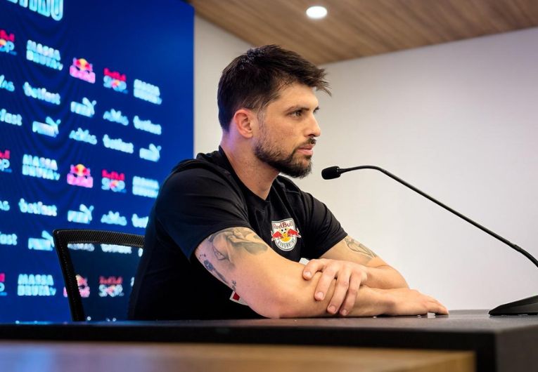 imagem da materia: Tiago Volpi explicou decisão de acertar com o Bragantino