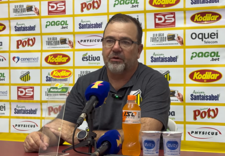 imagem da materia: Enderson Moreira exalta reação do Novorizontino diante do Primavera