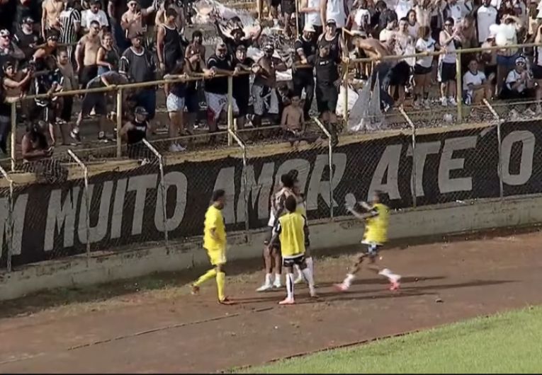 imagem da materia: Com gol de Favela, Corinthians estreia com vitória na Copinha