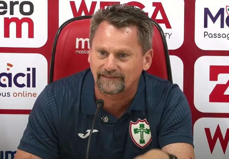 imagem da materia: Fábio Matias aponta oscilações e valoriza virada da Portuguesa