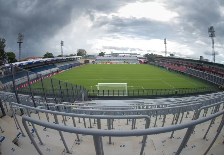 imagem da materia: Bragantino x São Paulo: onde assistir e escalações