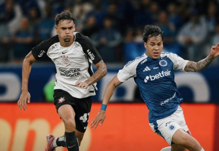 imagem da materia: Corinthians busca empate e pontua contra o Cruzeiro no Mineirão