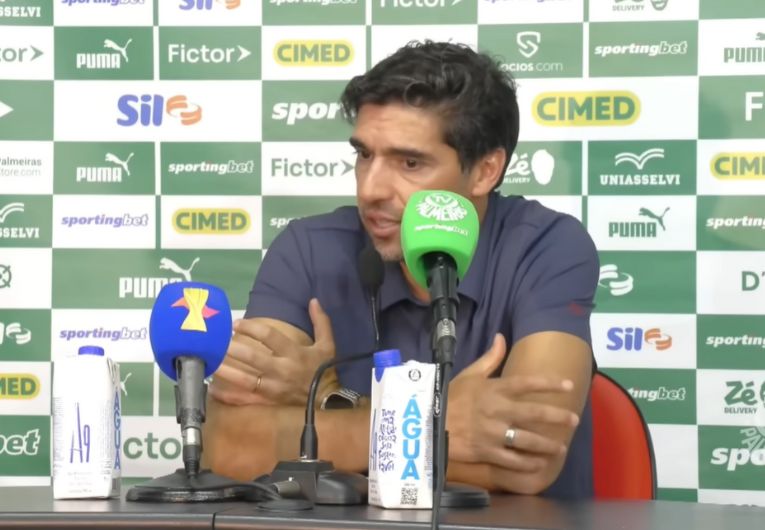 imagem da materia: Abel Ferreira cobra Palmeiras por reforços