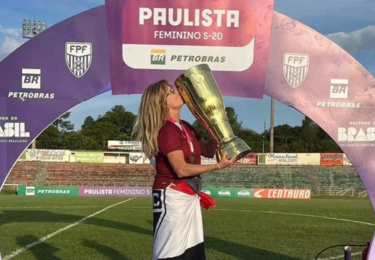 imagem da materia: Conselho do São Paulo analisa áudios e denúncia contra Christina Massis