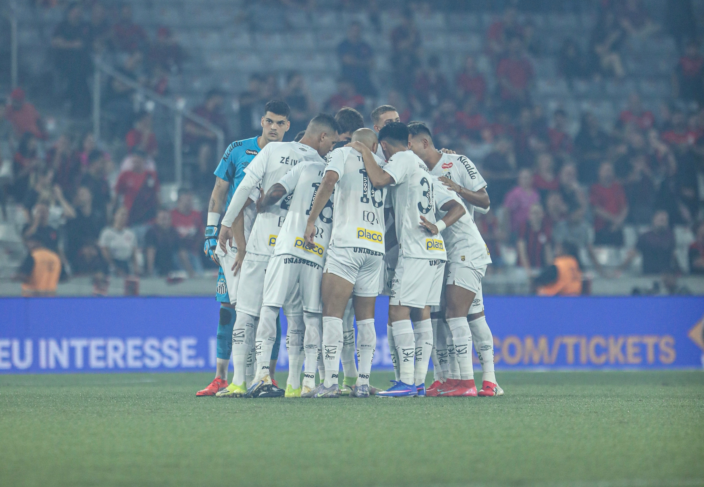 imagem da materia: Santos não vence em gramado sintético desde 2021