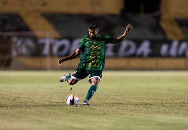 imagem da materia: Bandeirante e XV de Jaú não saem do zero