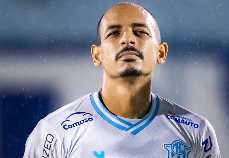 imagem da materia: “É acesso e título”, diz Willian sobre metas do Marília