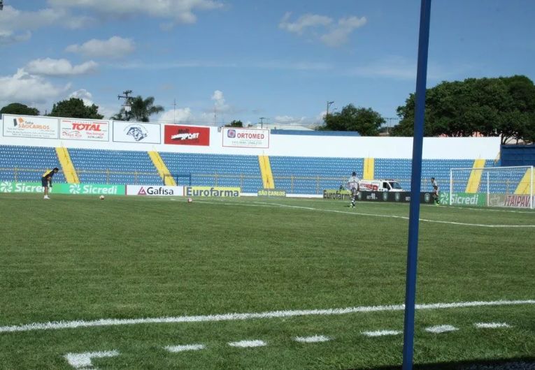 imagem da materia: Grêmio São-Carlense x VOCEM: onde assistir e escalações