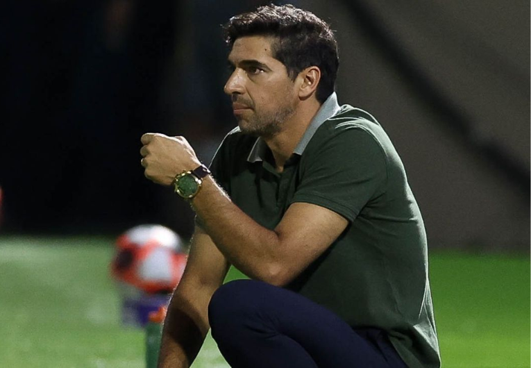 imagem da materia: Palmeiras deve ter volta de Vitor Roque na final; veja desfalques