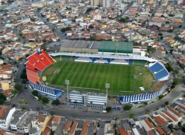 São Caetano e Lemense se enfrentam neste sábado, 14, às 15h (horário de Brasília), pela 10ª rodada do Paulistão Série A4 de 2026, no Estádio Anacleto Campanella, em São Caetano do Sul.