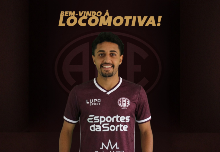 imagem da materia: Ferroviária anuncia lateral-esquerdo Rhuan