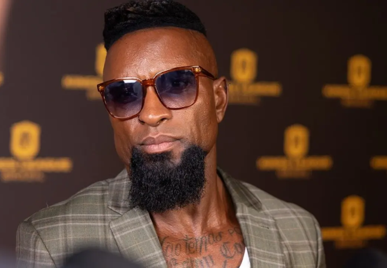 imagem da materia: Zé Roberto nega interesse em investir na SAF do São Bento