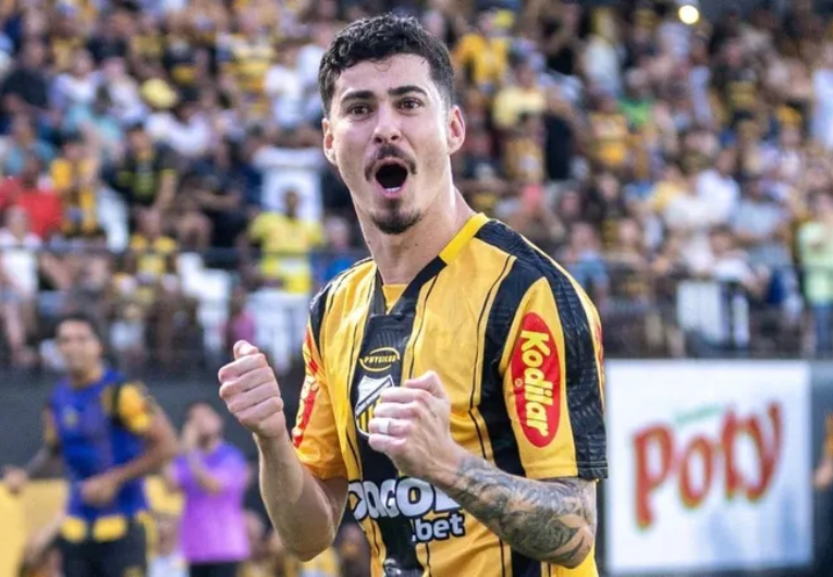 imagem da materia: Novorizontino evita pagar multa e Rômulo deve ser desfalque na final