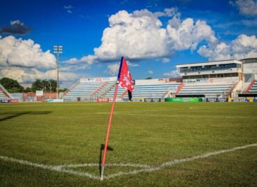 Penapolense e Araçatuba se enfrentam neste sábado, 28, às 19h30 (de Brasília), pela 14ª rodada do Paulistão Série A4 de 2026, no Estádio Municipal Tenente Carriço, em Penápolis.