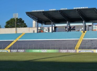 VOCEM e Jacareí se enfrentam neste sábado, 28, às 19h30 (de Brasília), pela 14ª rodada do Paulistão Série A4 de 2026, no Estádio Municipal Antônio Viana da Silva, em Assis.