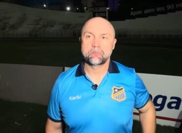 Água Santa anuncia saída de Ademir Fesan