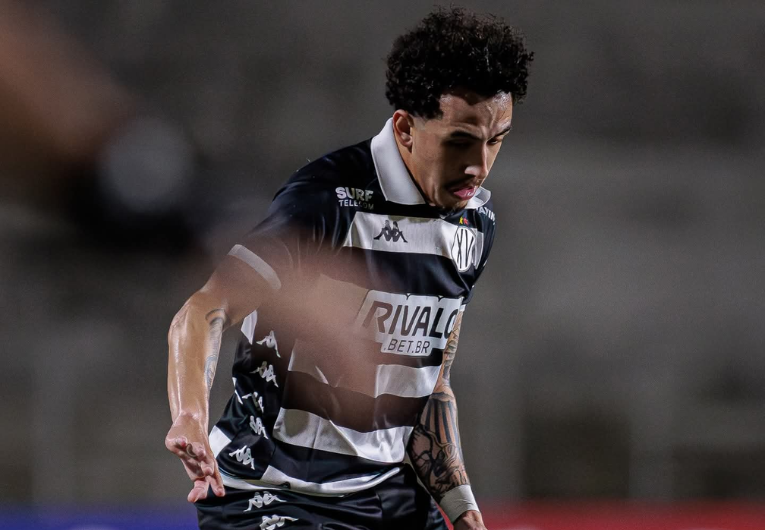 imagem da materia: XV empresta volante para clube da Série D