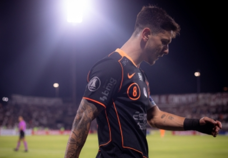 imagem da materia: Garro celebra vitória e projeta sequência do Corinthians