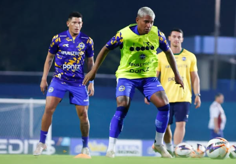 imagem da materia: São José inicia reformulação após eliminação na A2