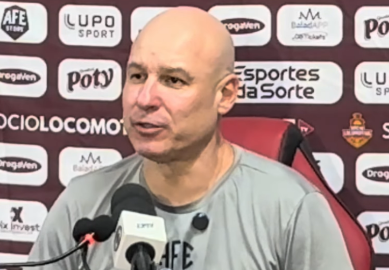 imagem da materia: Rogério comenta dificuldades contra o Ituano e explica gol na reta final