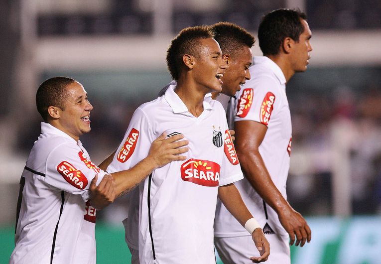 imagem da materia: Santos reencontra o Remo após 16 anos