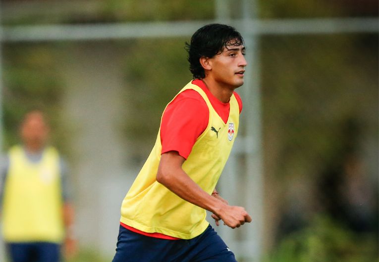 imagem da materia: Bragantino tem baixa importante na estreia da Sul-Americana