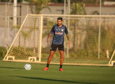 Pedro Henrique projeta duelo contra o Blooming-BOL