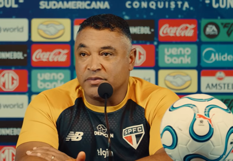 imagem da materia: Roger Machado valoriza vitória do São Paulo e destaca força do elenco