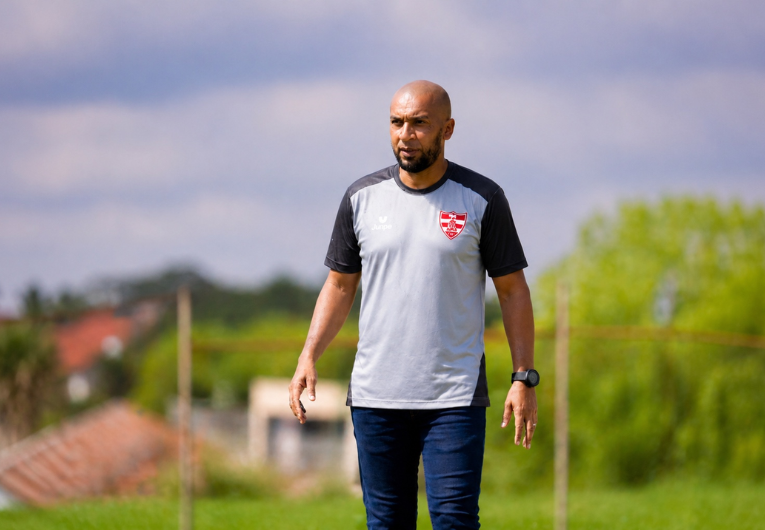 imagem da materia: Renato Peixe é anunciado no Linense como novo técnico para Copa Paulista