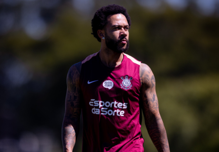 imagem da materia: Futuro de Memphis no Corinthians entra em fase decisiva