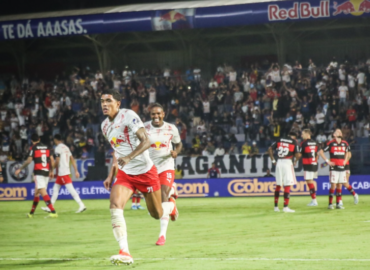 Bragantino se impõe diante do Flamengo e garante vitória por 3 a 0