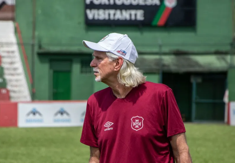 imagem da materia: Sérgio Guedes exalta personalidade da Briosa após classificação