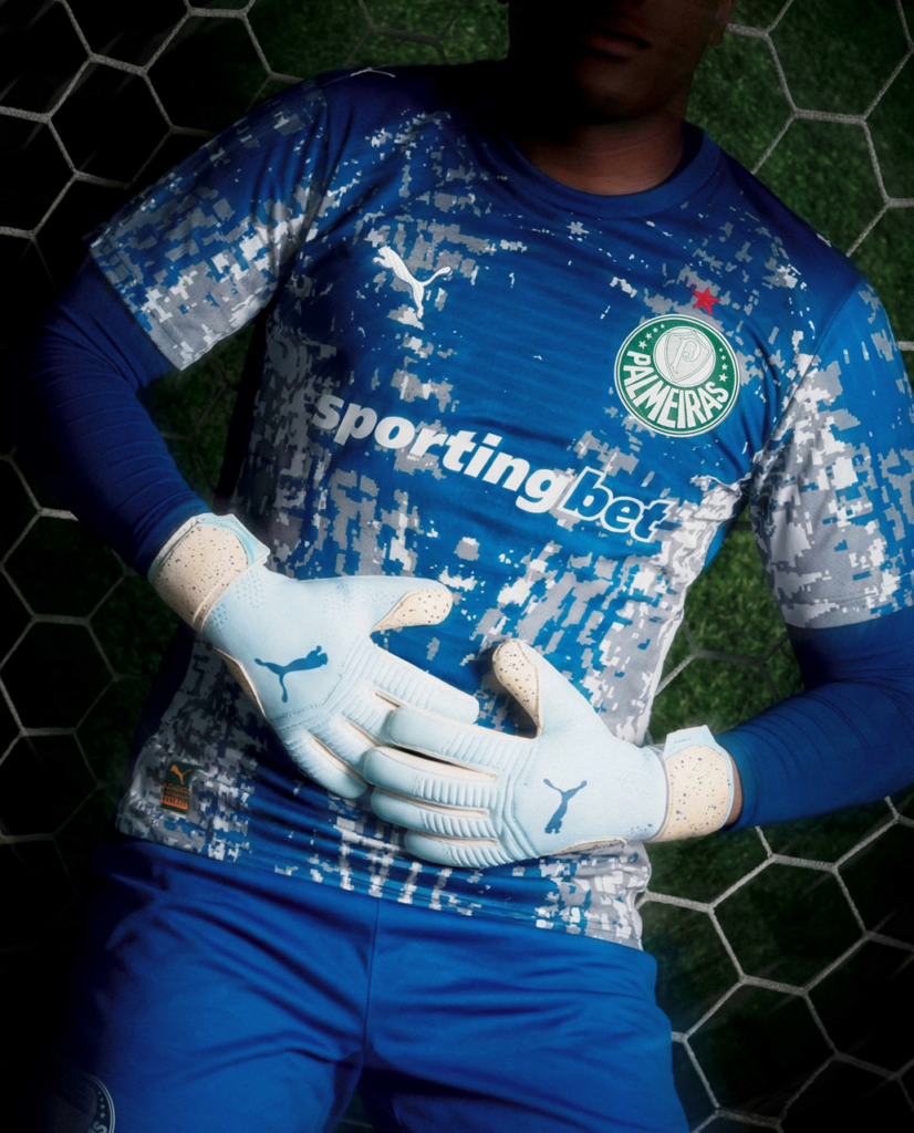 Palmeiras lança camisa de goleiro inspirada nos anos 90
