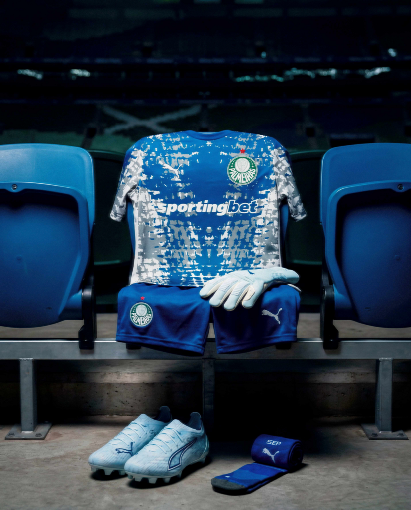 Palmeiras lança camisa de goleiro inspirada nos anos 90