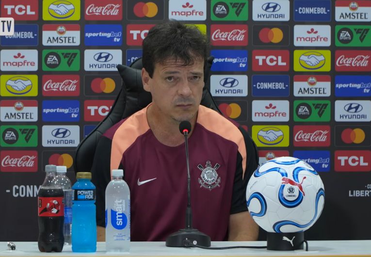 imagem da materia: Diniz comenta primeiro jogo no comando do Corinthians