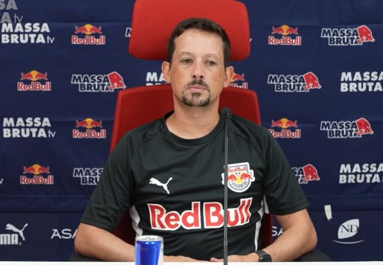 Humberto Simão lamenta “respeito excessivo” em derrota das Bragantinas