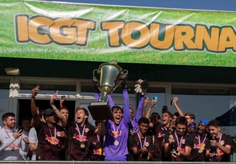 Bragantino conquista torneio de base na Holanda