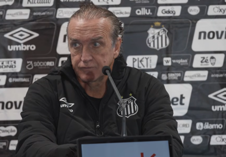 imagem da materia: Após revés do Santos e retorno ao Z-4 Cuca dispara: “Nós vamos virar isso”