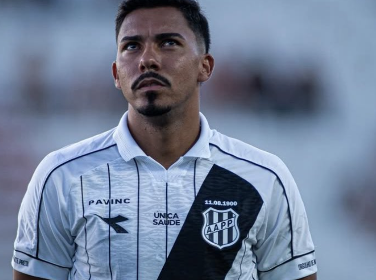 Murilo Cavalcante, volante da Ponte Preta