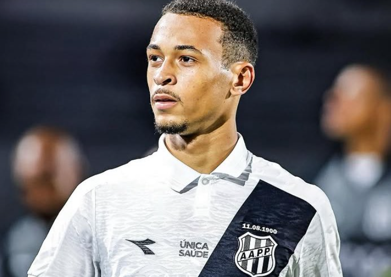 Atacante Lukinha deixa a Ponte Preta