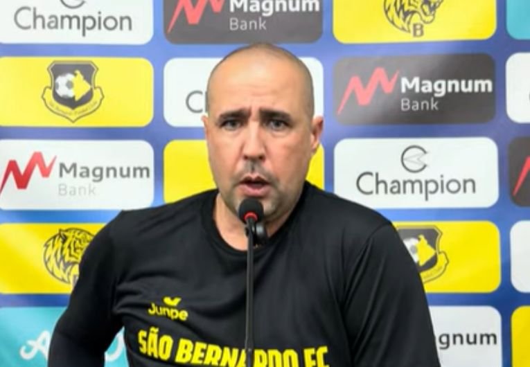 Ricardo Catalá prevê duelo duro contra o Juventude 
