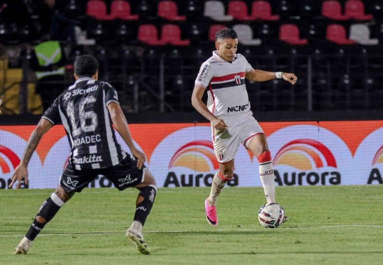 Botafogo-SP quer melhorar campanha como mandante para reagir na Série B
