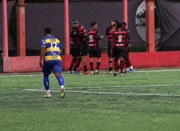 Flamengo bate Paulínia e garante liderança na Bezinha