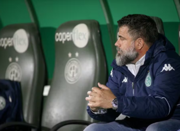 Diretoria do Guarani inicia pagamento de salários atrasados e estipula prazo para acerto