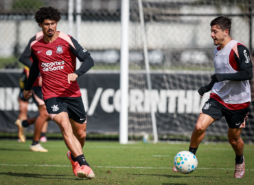 Corinthians treina em dois períodos e tem palestra sobre antidoping