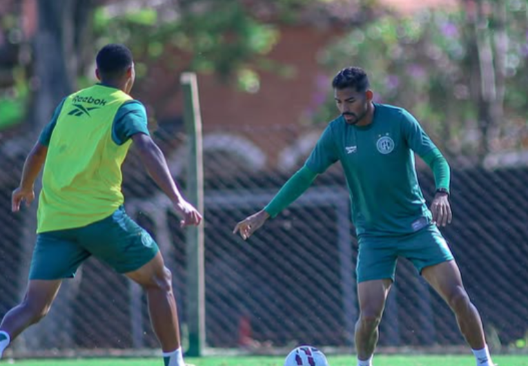 imagem da materia: Jejum tira liderança do Guarani e aproxima concorrentes na Série C