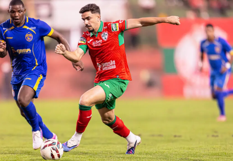 imagem da materia: Portuguesa perde Thiago Rubim para a sequência da Série D