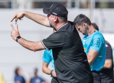 Vinicius Munhoz lamenta derrota: “Tivemos dificuldade de controlar o jogo”