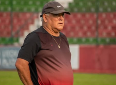 João Vallim anuncia aposentadoria como treinador